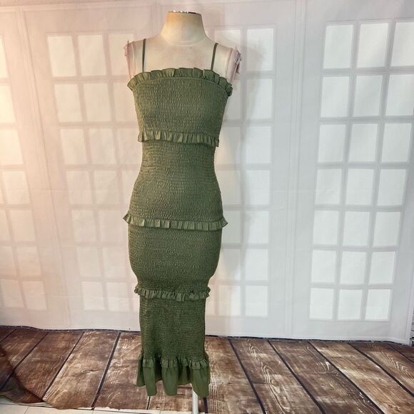 Mable Dresses & Skirts - Mable Green Ruffle Smocked Spaghetti Strap Long Tiered Midi Dress Size Small